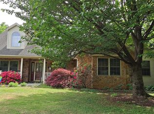 711 Tristan Trl, Chambersburg, PA 17202