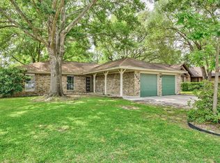 2734 Leichester Dr, Spring, TX 77386