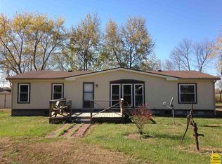 601 S Ada Ave, Green Ridge, MO 65332