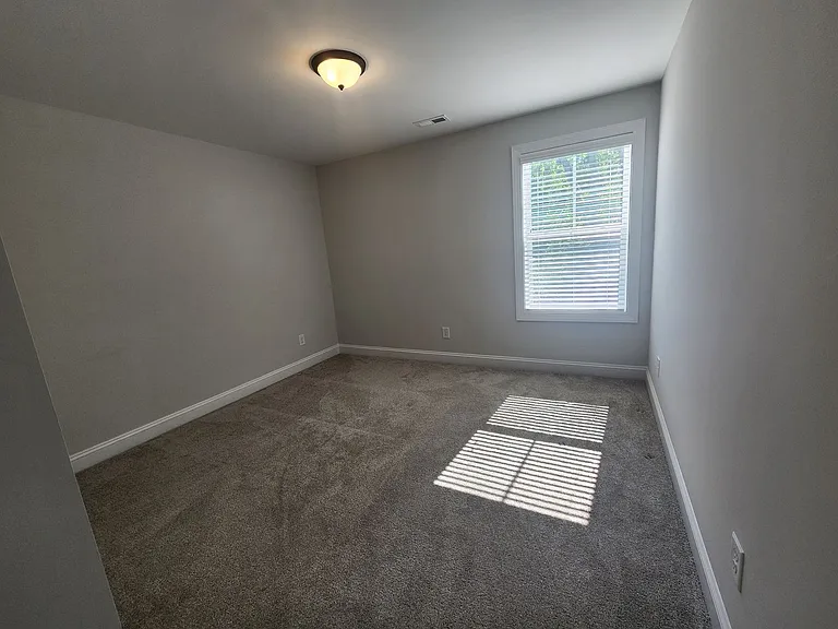 1808 Stackhouse Dr — Photo 23