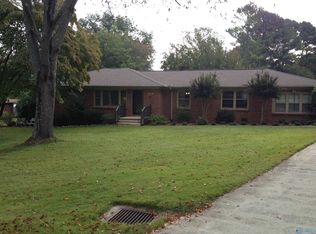 7601 Martha Dr SE, Huntsville, AL 35802