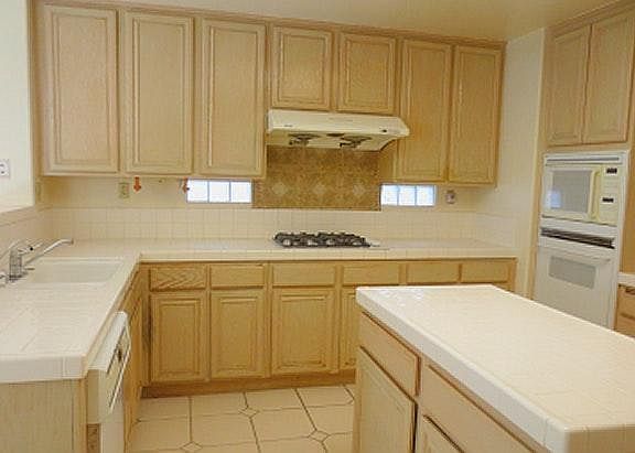 5th image of 2744 La Salle Pointe
