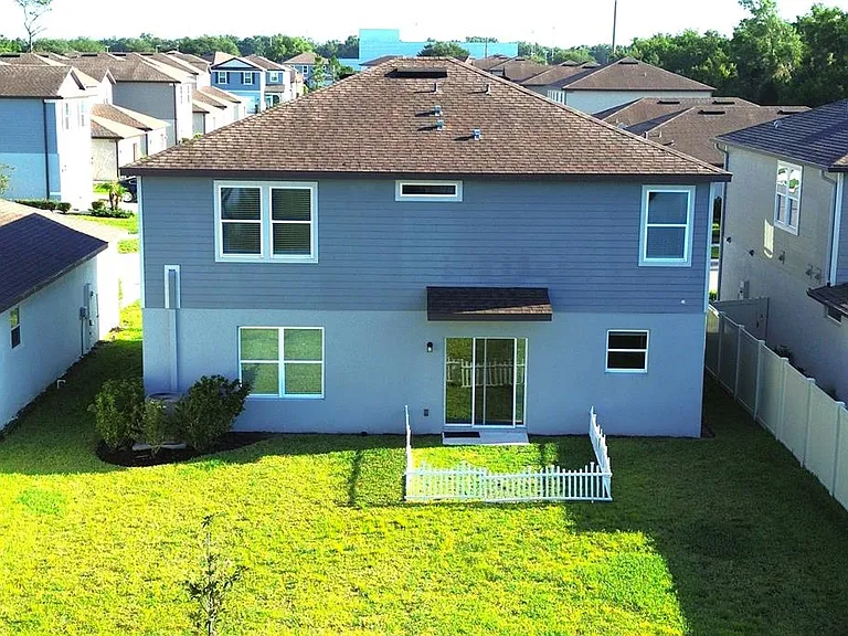 30600 Thunderbird Dr — Photo 12