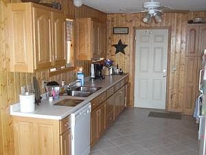 2nd image of 107 Norseland Ct