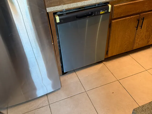 31200 Landau Blvd, Cathedral City, CA