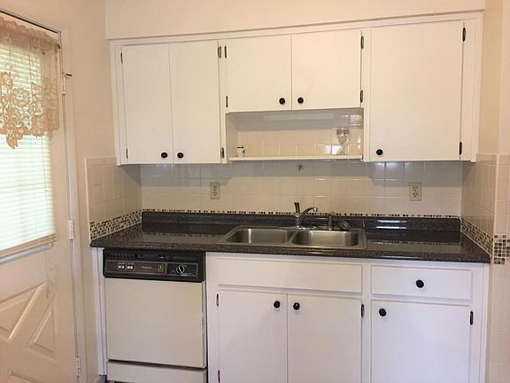 3rd image of 10170 SW 93rd Ave