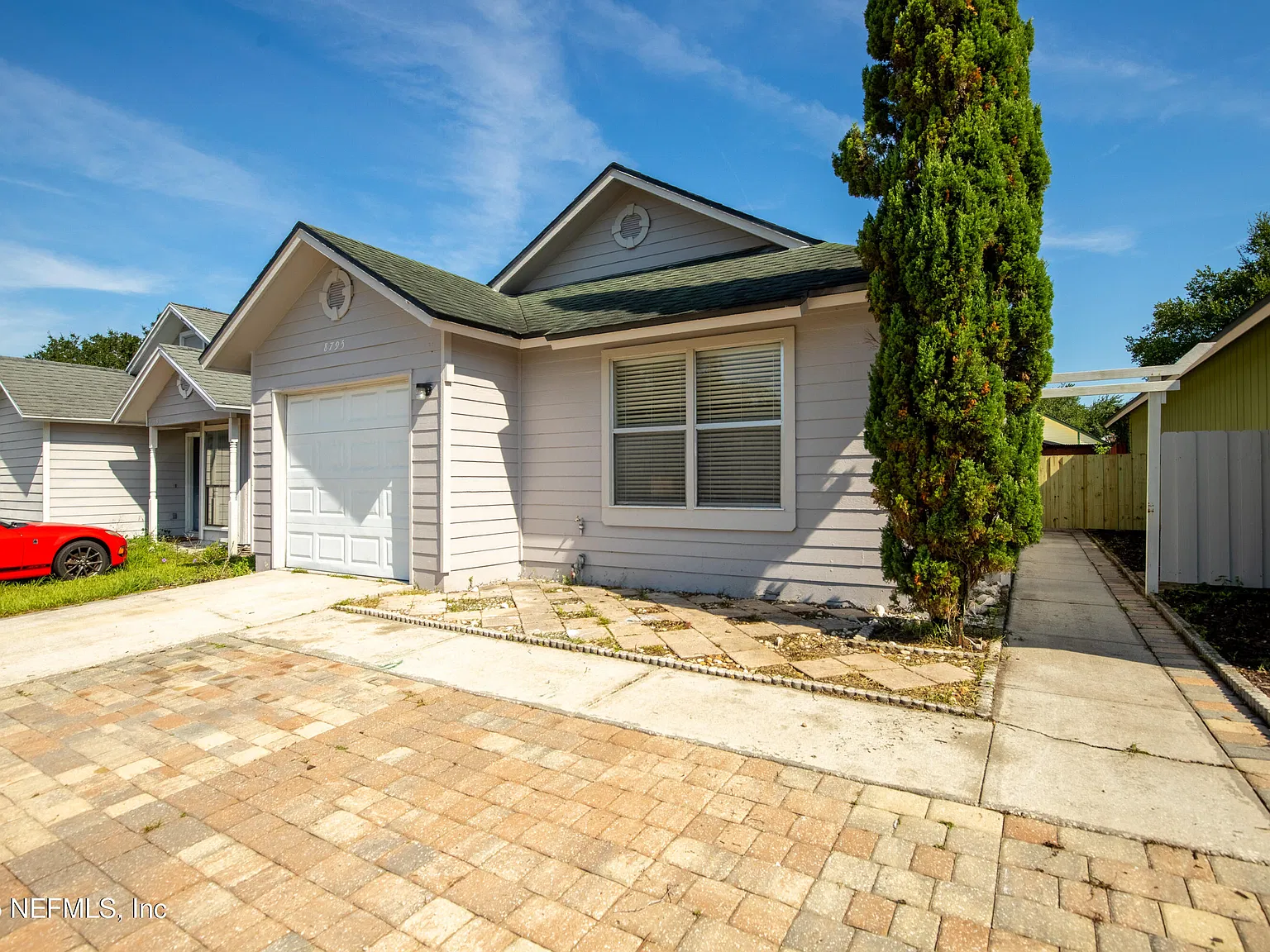 3 bed, 2.0 bath, 1225 sqft, $1,725 — Photo 3