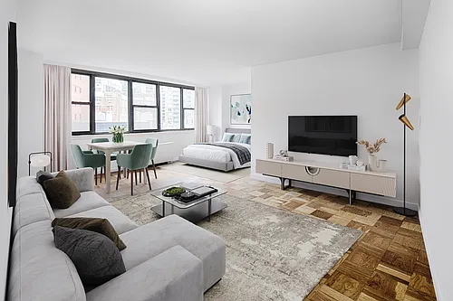 225 E 36th St #7K Photo 1