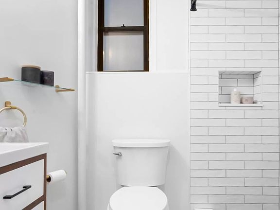 5th image of 317 E 18th St APT 2A