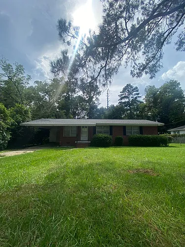 216 N Lipona Rd Photo 1