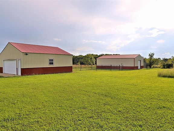 3rd image of 6183 S Old Hwy #75