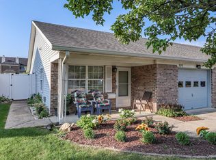 325 Dangerfield Dr, Beech Grove, IN 46107