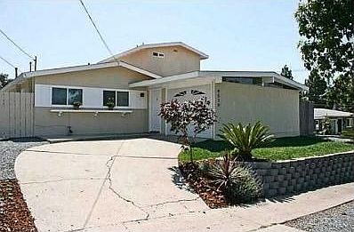 3rd image of 4519 Derrick Dr
