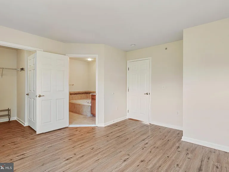 201 Susan Cir — Photo 14