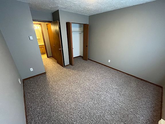 4th image of 1724 E Milwaukee Ave #20