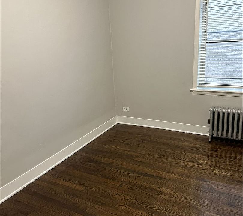 1st image of 6322 N Albany Ave #6324-3E