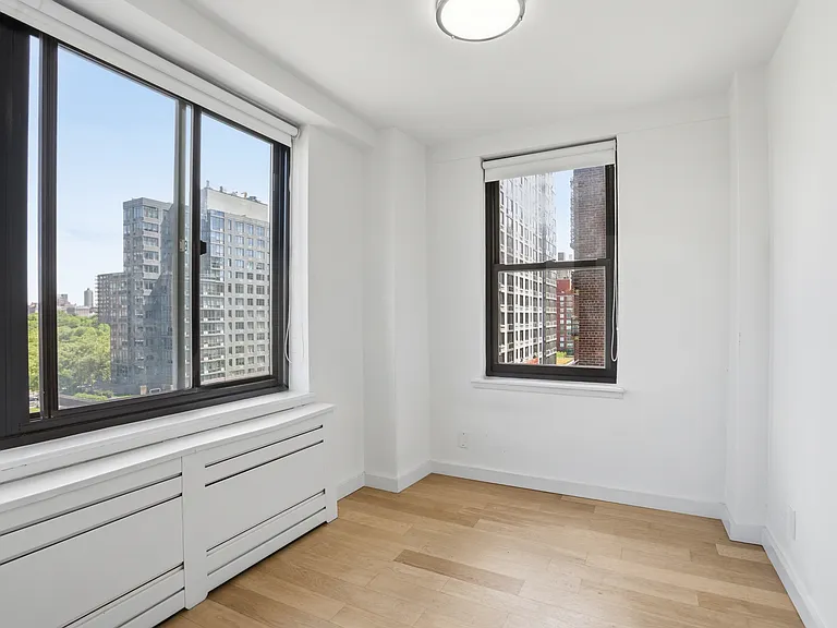 792 Columbus Ave #10 — Photo 13