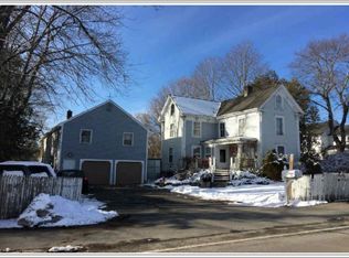 5 Winthrop St, Medway, MA 02053