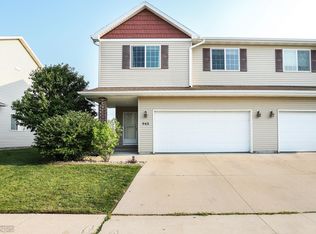 945 31st Ave W, West Fargo, ND 58078