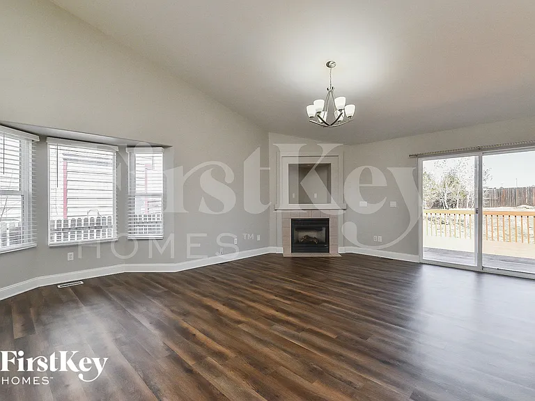 8123 Gladwater Rd — Photo 2