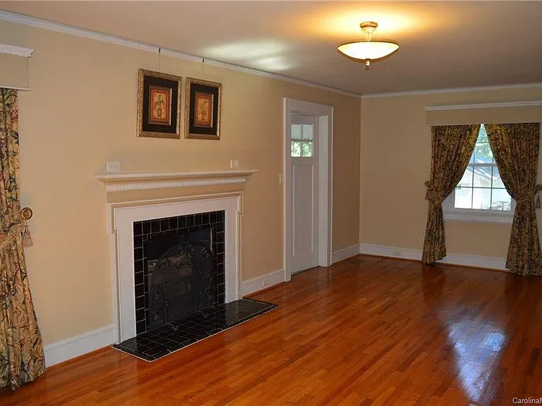436 Sullivan Rd — Photo 4