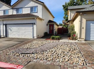 32 Francis Cir, Rohnert Park, CA 94928