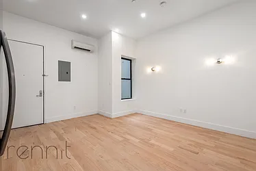 Rented by Rennit Inc.