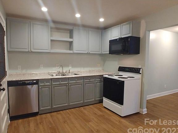 2nd image of 9400 Sao Paula Dr