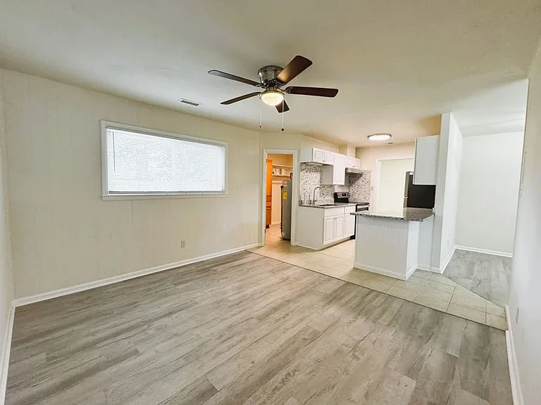 3060 Pewter Rd — Photo 4