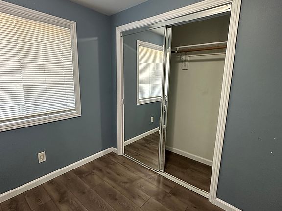 4th image of 8600 Macarthur Blvd