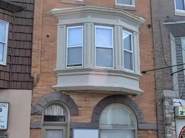 2513 S Broad St #3, Philadelphia, PA 19148