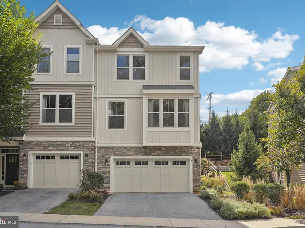 7 Treyburn Dr, Paoli, PA 19301