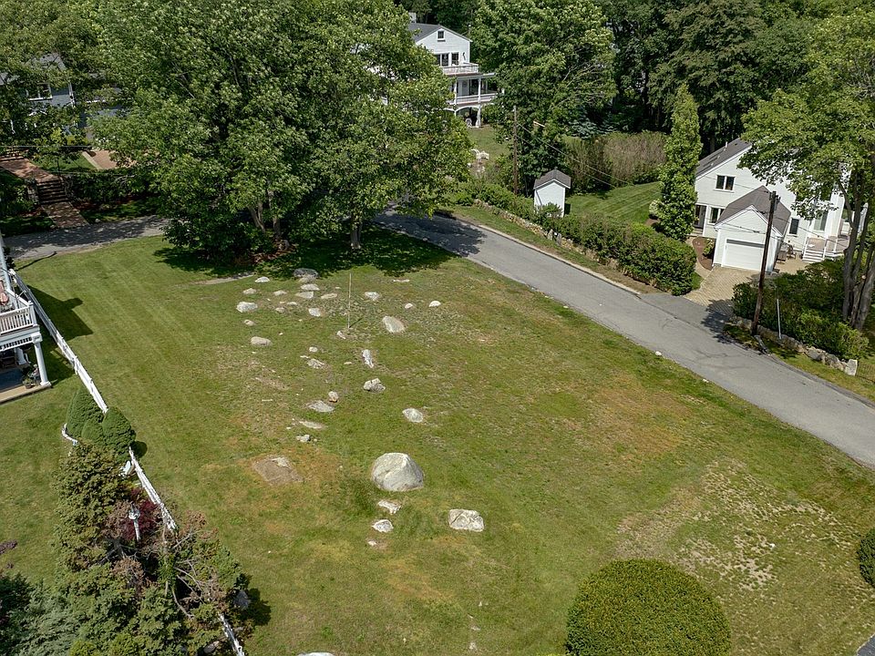 1st image of 29 Flume Rd
