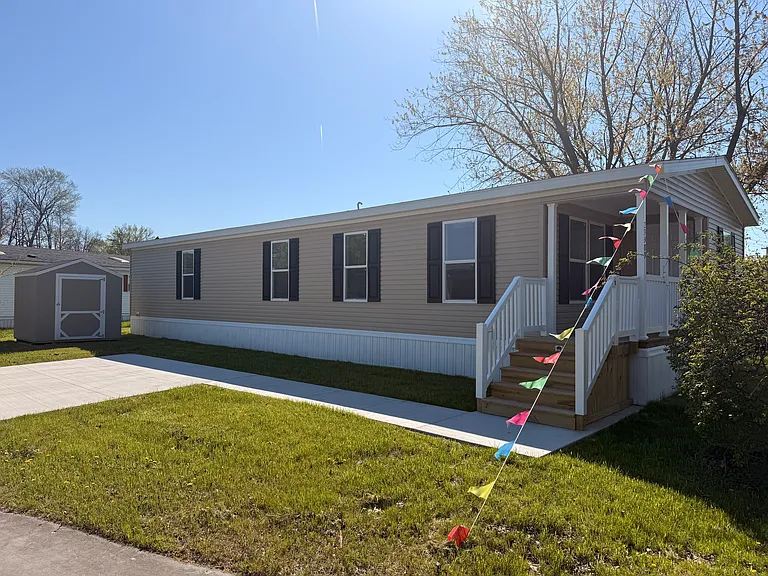 29800 Guilford Cir #71 — Photo 25