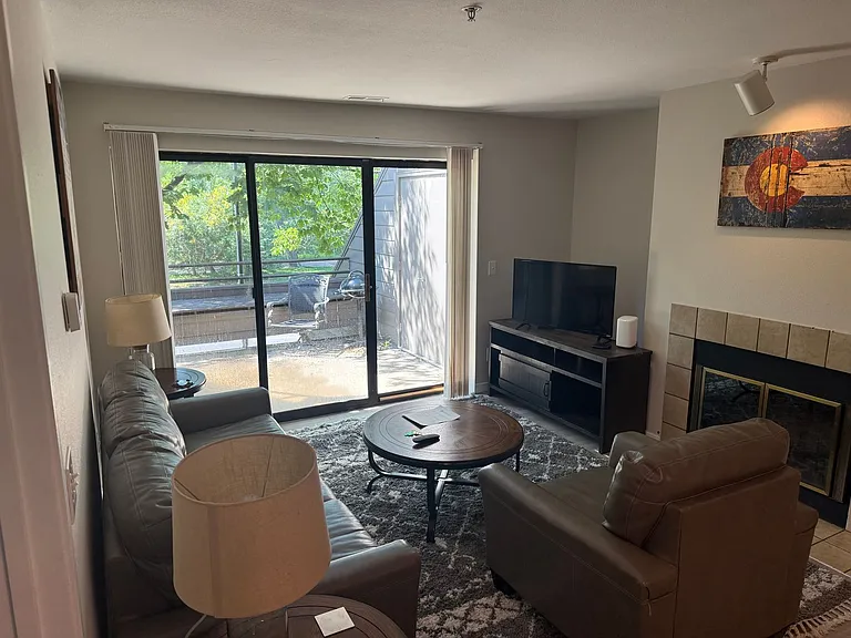 812 Walnut St #C — Photo 16
