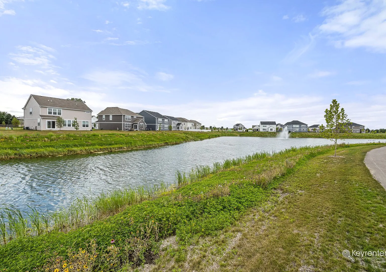 Brand-New End-Unit Townhome w/ Pond Views Keller Farm, Plainfield! — Photo 2