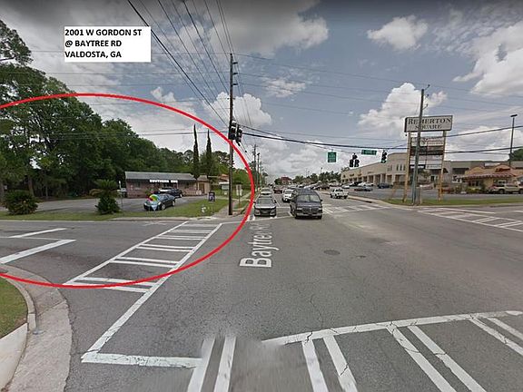 5th image of 2001 W Gordon St