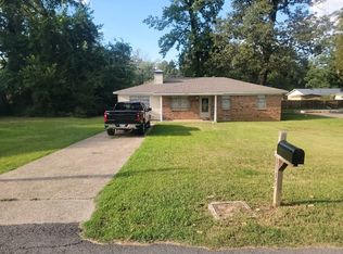 1115 Ray Rd, Jacksonville, AR 72076