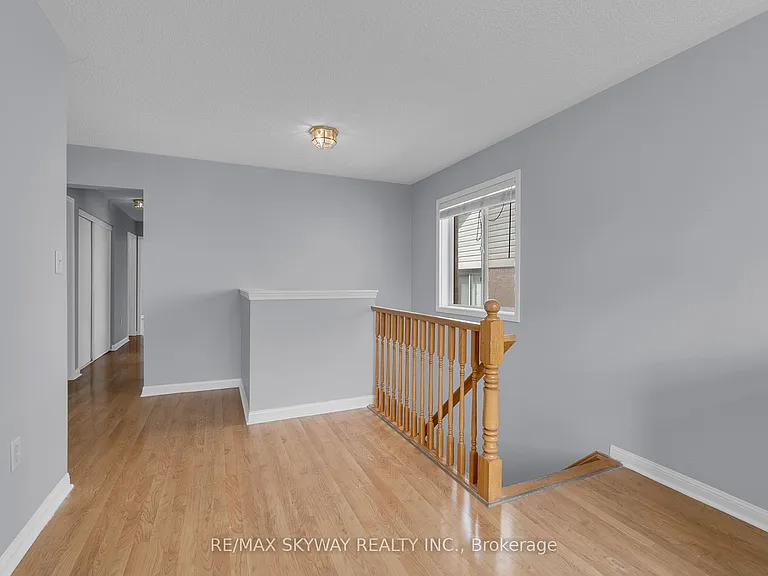 16 Raccoon St — Photo 18