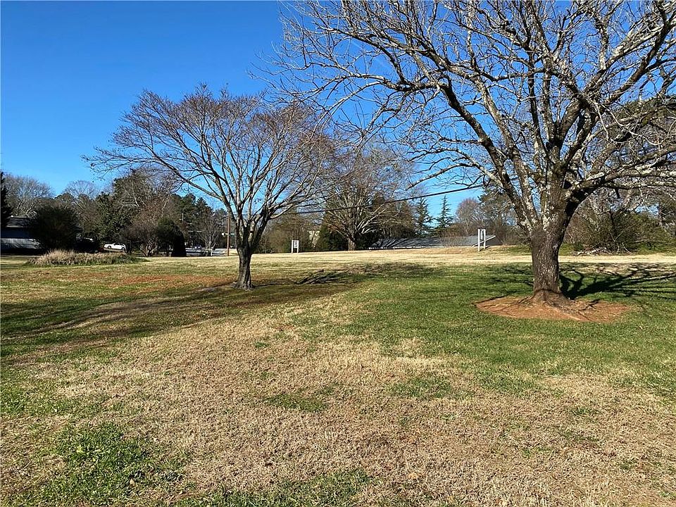 1st image of 14 Nathan Cir Lot 1