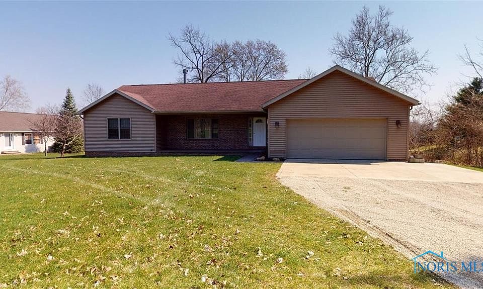 1st image of 892 Lakeview Dr