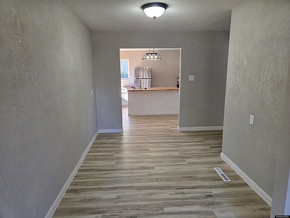 3rd image of 548 Swanton Ave