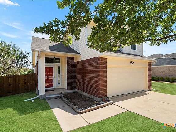 2nd image of 21013 Secretariat Ridge Ln
