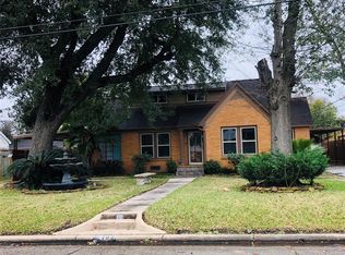 702 Gale St, Houston, TX 77009