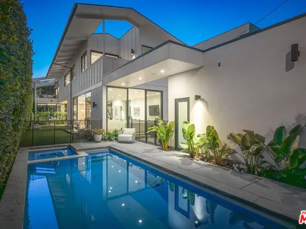 1052 Palms Blvd, Venice, CA 90291