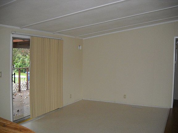 5th image of 107 106th Street Ct S