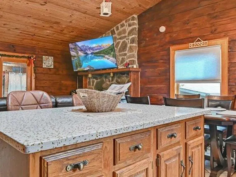 993 Country Place Dr — Photo 16