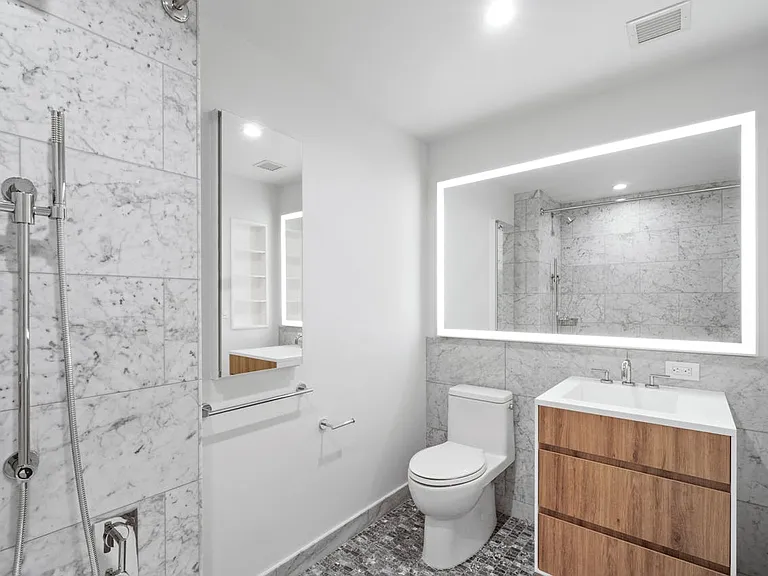 662 Pacific St #22D — Photo 9