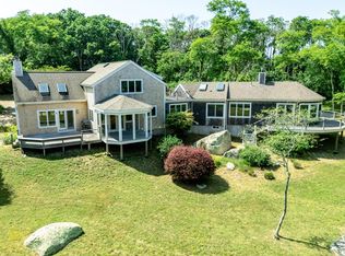 9 Beetlebung Grove Way, Chilmark, MA 02535