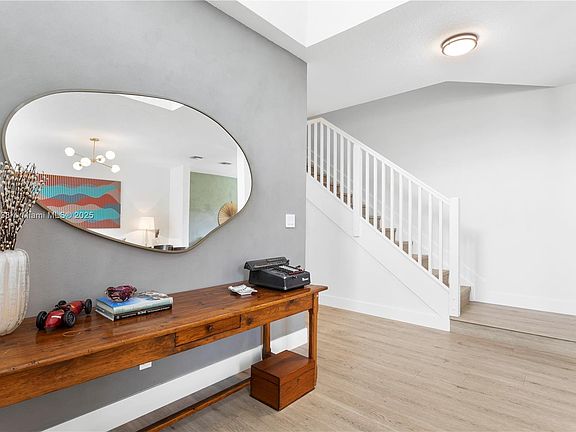 2nd image of 4017 W Gardenia Ave